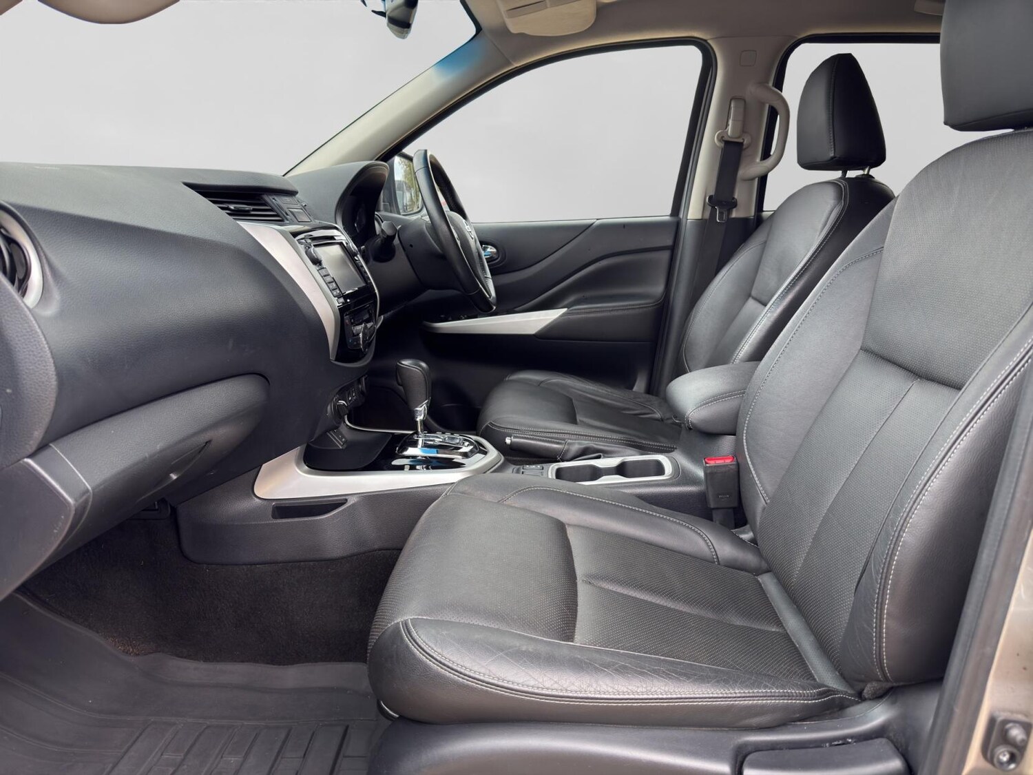 Used Nissan Navara 2017 for sale - 77679059: Photo 18