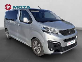 Used Peugeot Traveller 2018 for sale - 76650010: Photo