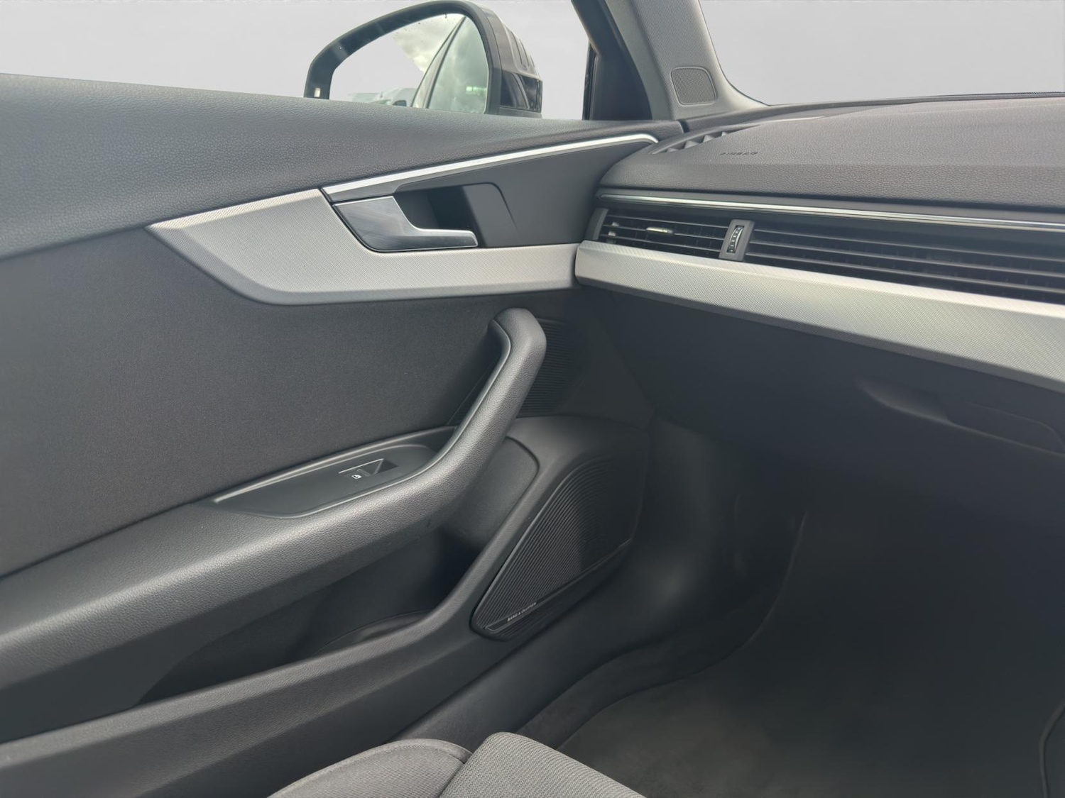 Used Audi A4 2016 for sale - 77679056: Photo 17