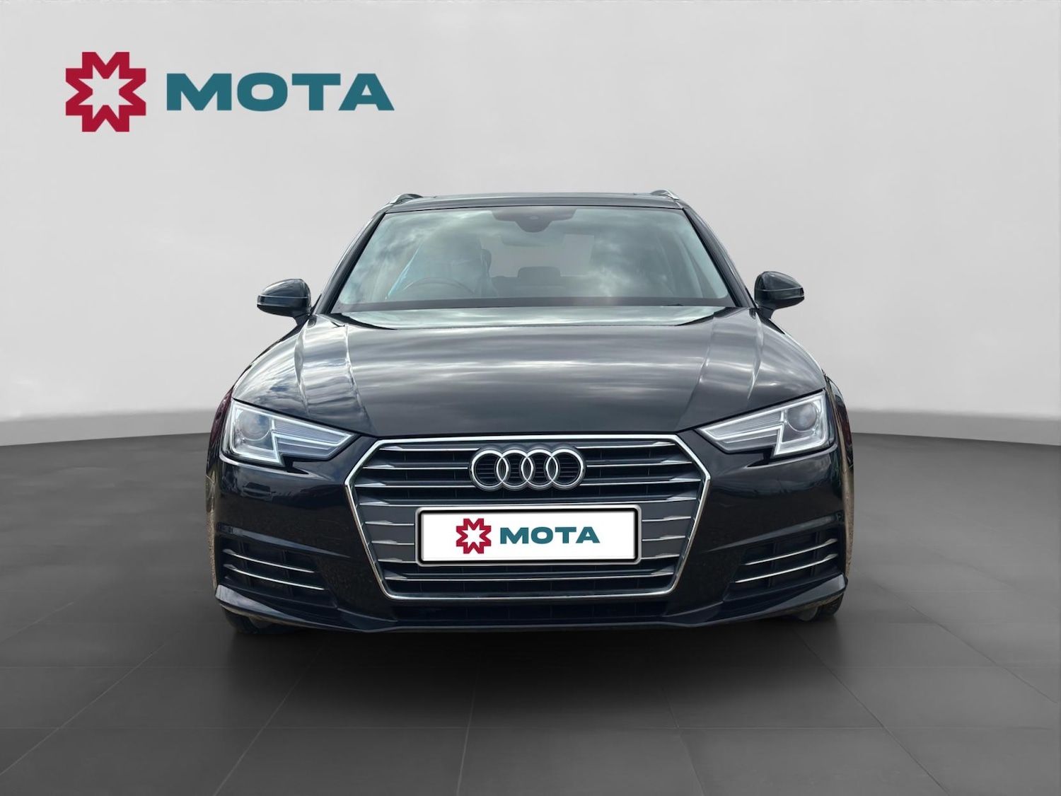 Used Audi A4 2016 for sale - 77679056: Photo 2