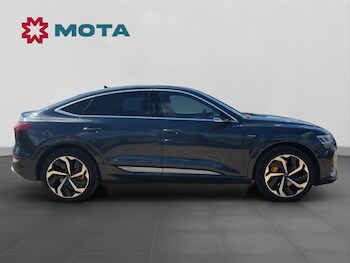 Used Audi e-tron 2021 for sale - 78324124: Photo