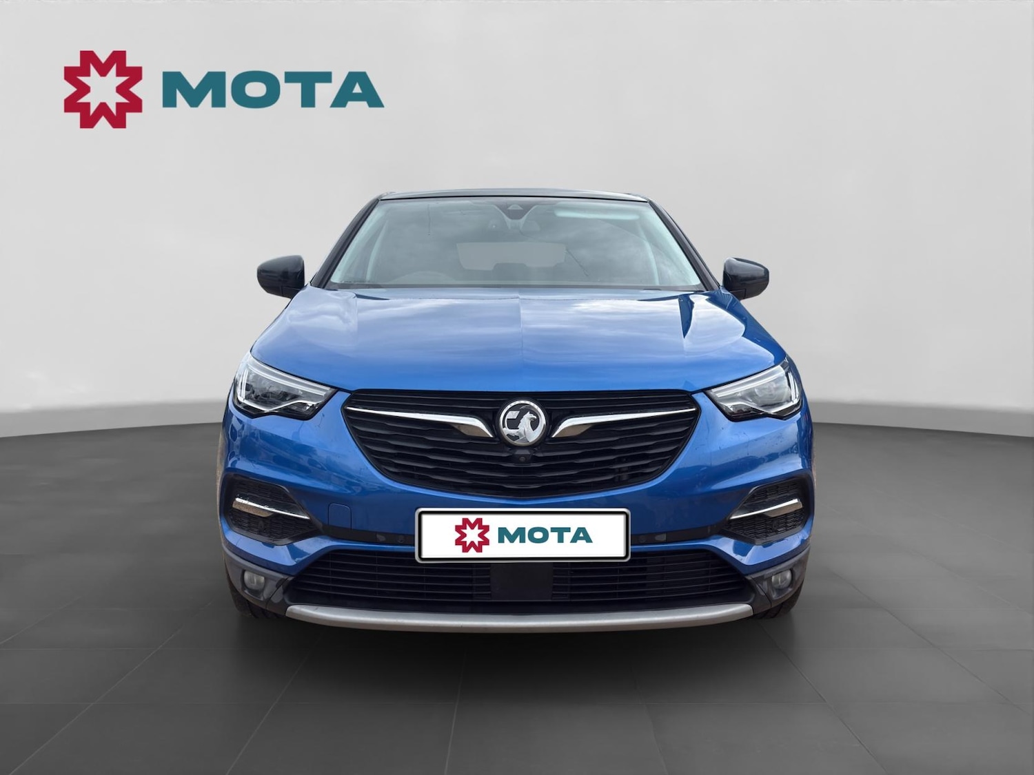 Used Vauxhall Grandland X 2018 for sale - 76696981: Photo 2