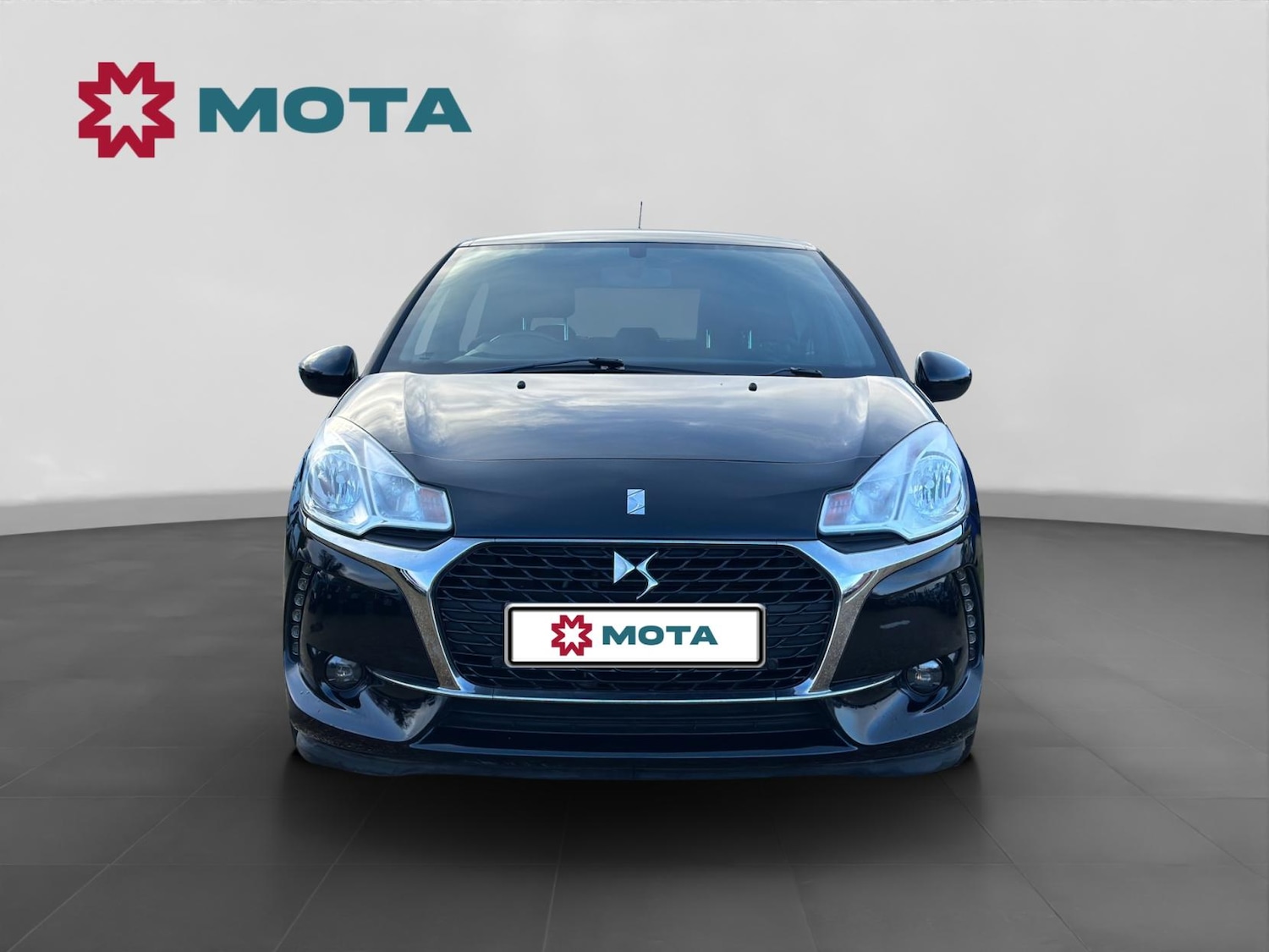 Used DS Automobiles DS 3 2017 for sale - 77504512: Photo 2