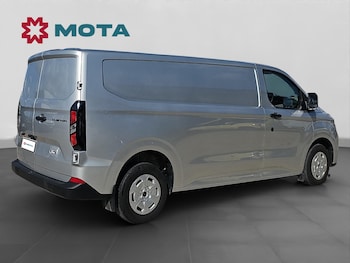 Used Ford Transit Custom 2024 for sale - 76650033: Photo