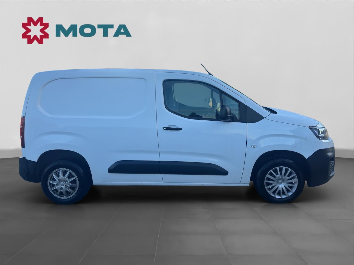 Used Citroen Berlingo 2021 for sale - 77061464: Photo 3