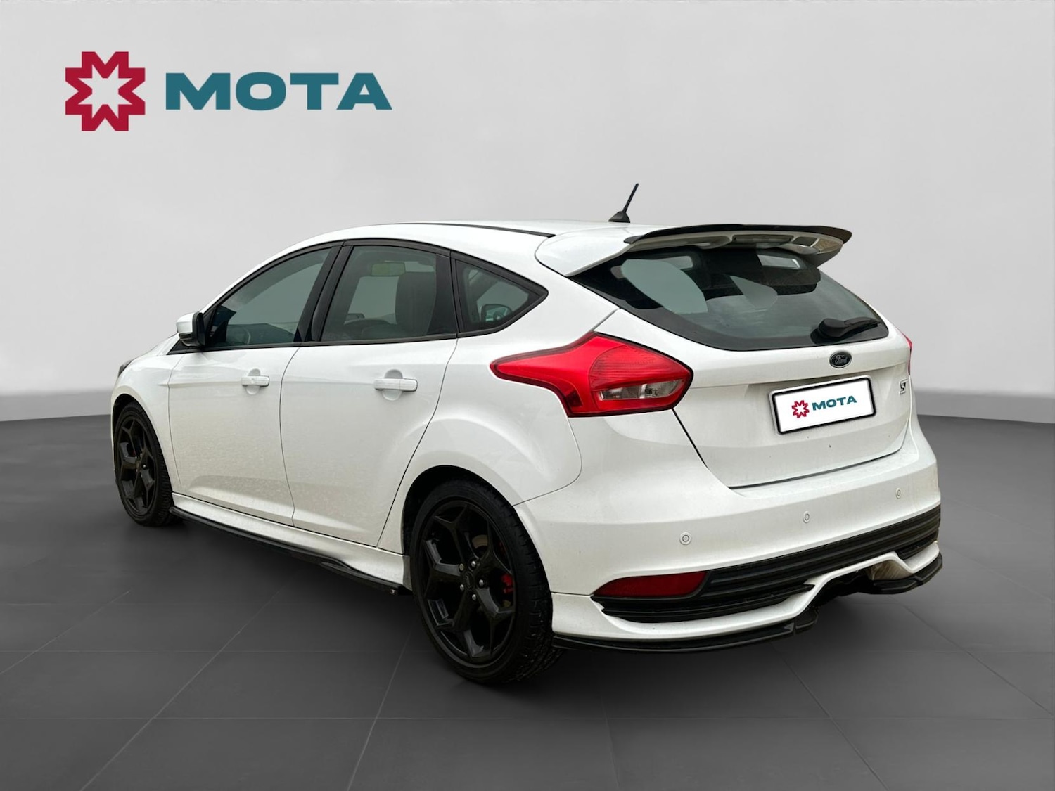 Used Ford Focus 2017 for sale - 77851794: Photo 5