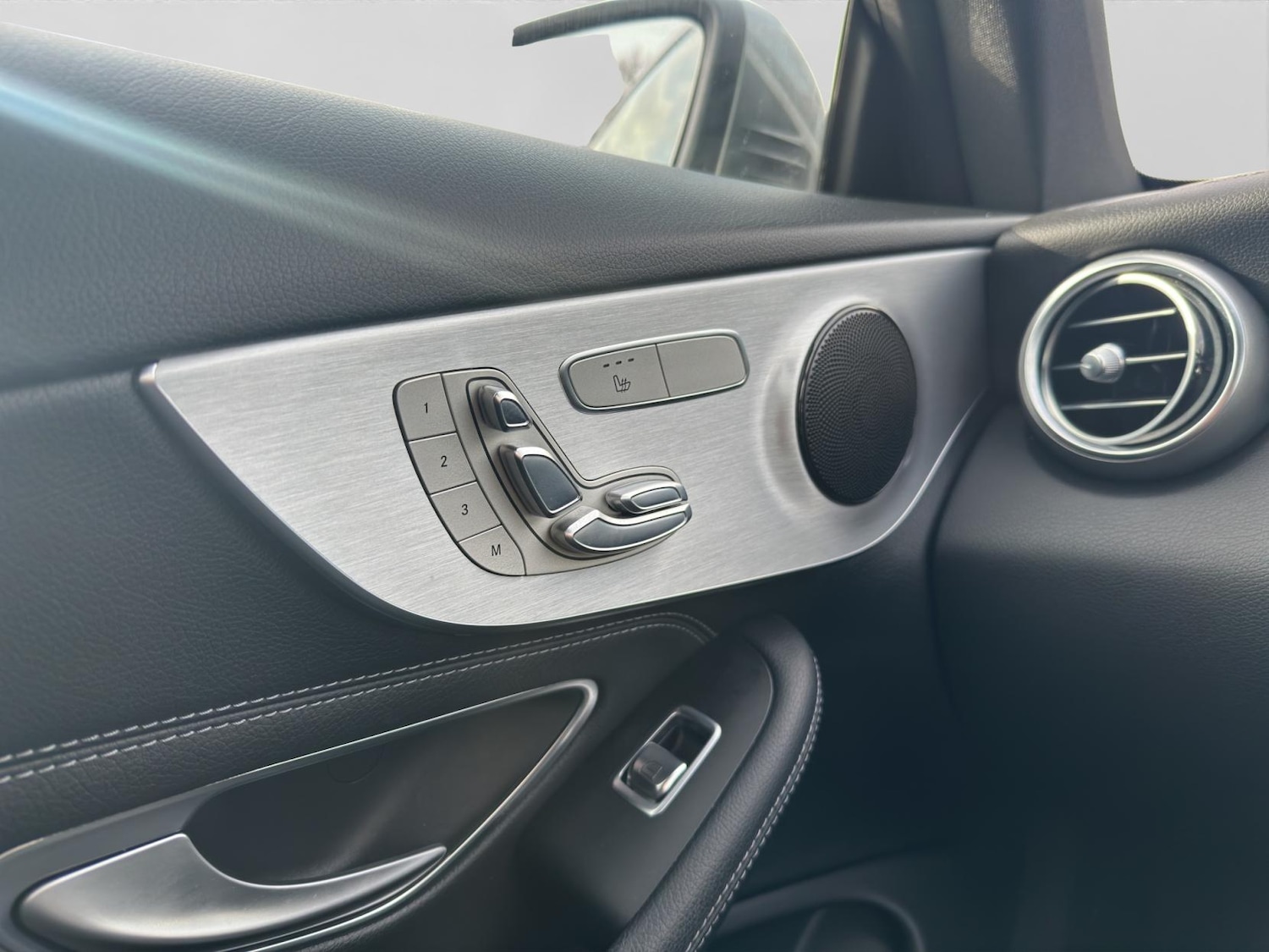 Used Mercedes-Benz C Class 2017 for sale - 77592388: Photo 16