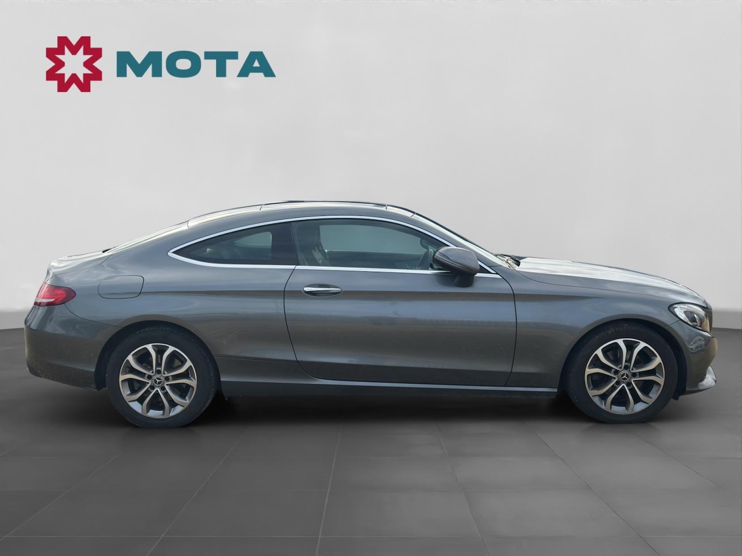 Used Mercedes-Benz C Class 2017 for sale - 77592388: Photo 3