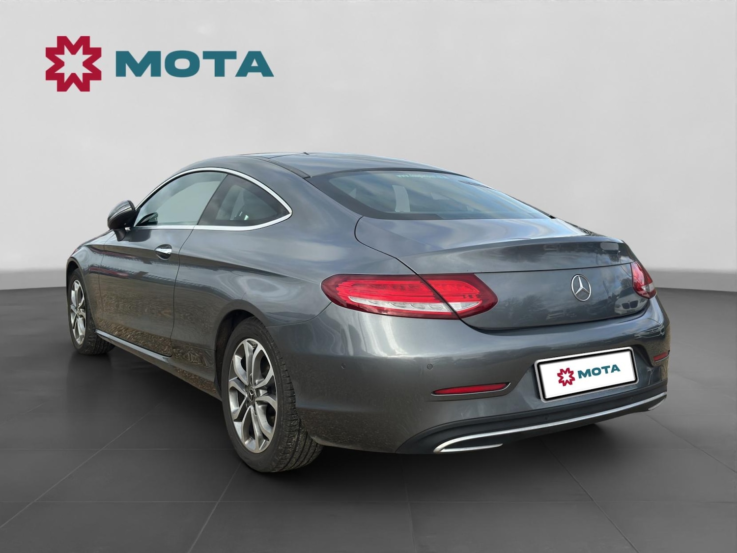 Used Mercedes-Benz C Class 2017 for sale - 77592388: Photo 8