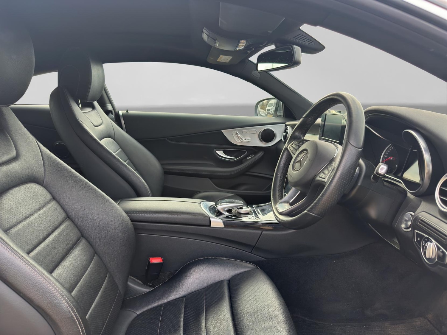 Used Mercedes-Benz C Class 2017 for sale - 77592388: Photo 9