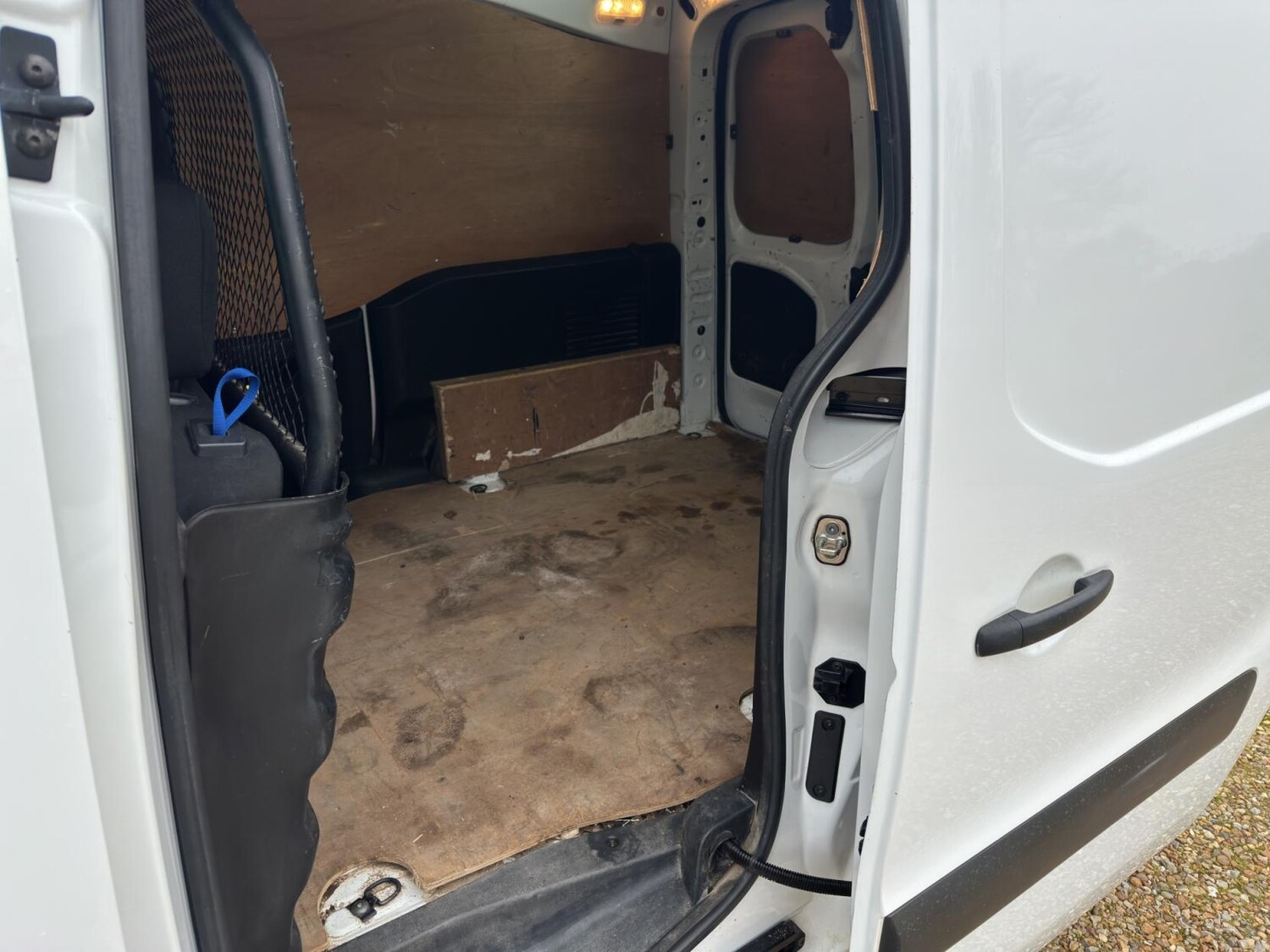 Used Peugeot Partner 2018 for sale - 77778698: Photo 20