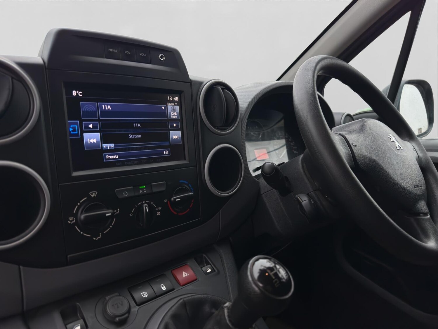 Used Peugeot Partner 2018 for sale - 77778698: Photo 21