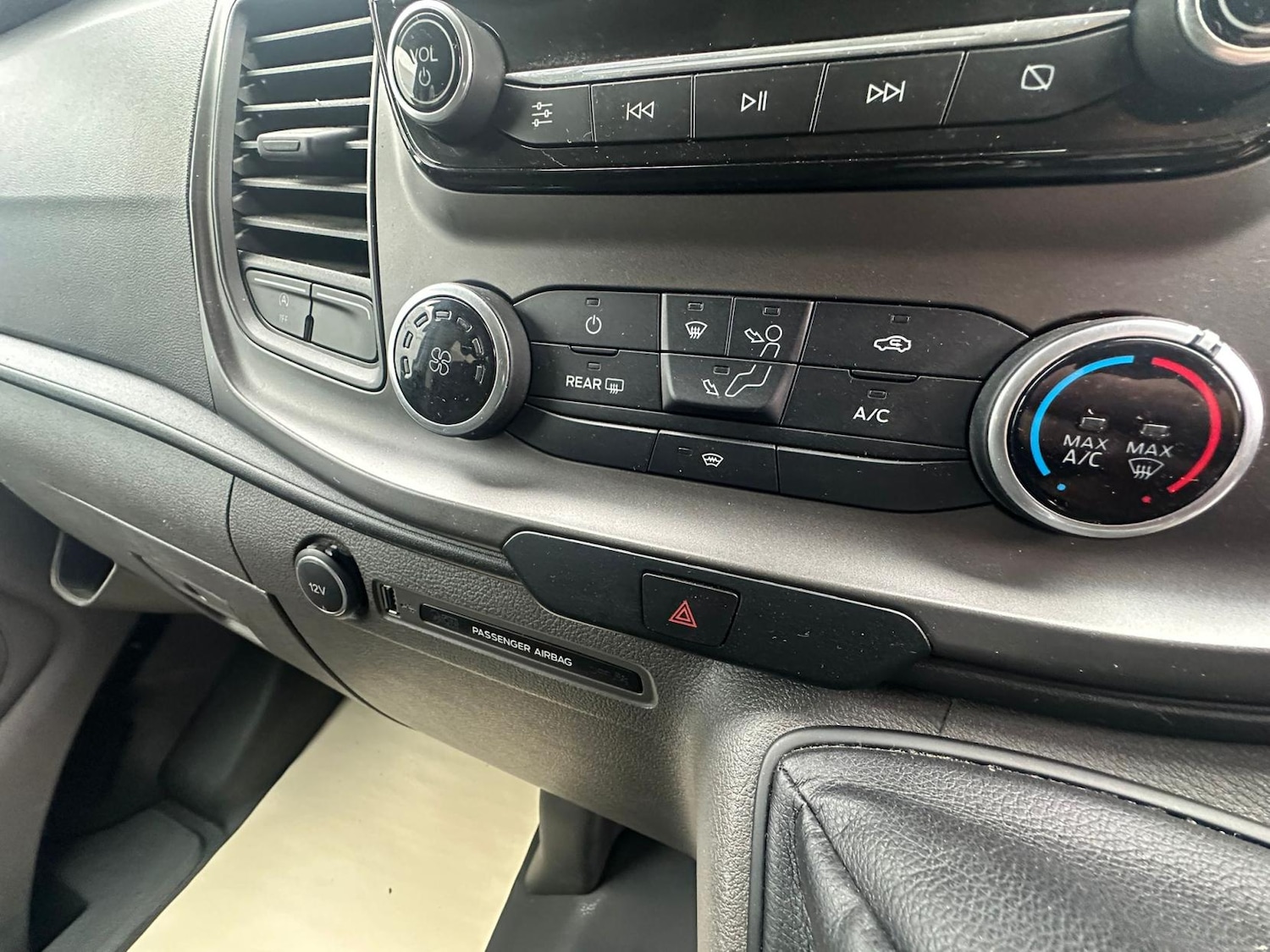 Used Ford Transit Custom 2019 for sale - 76650037: Photo 5