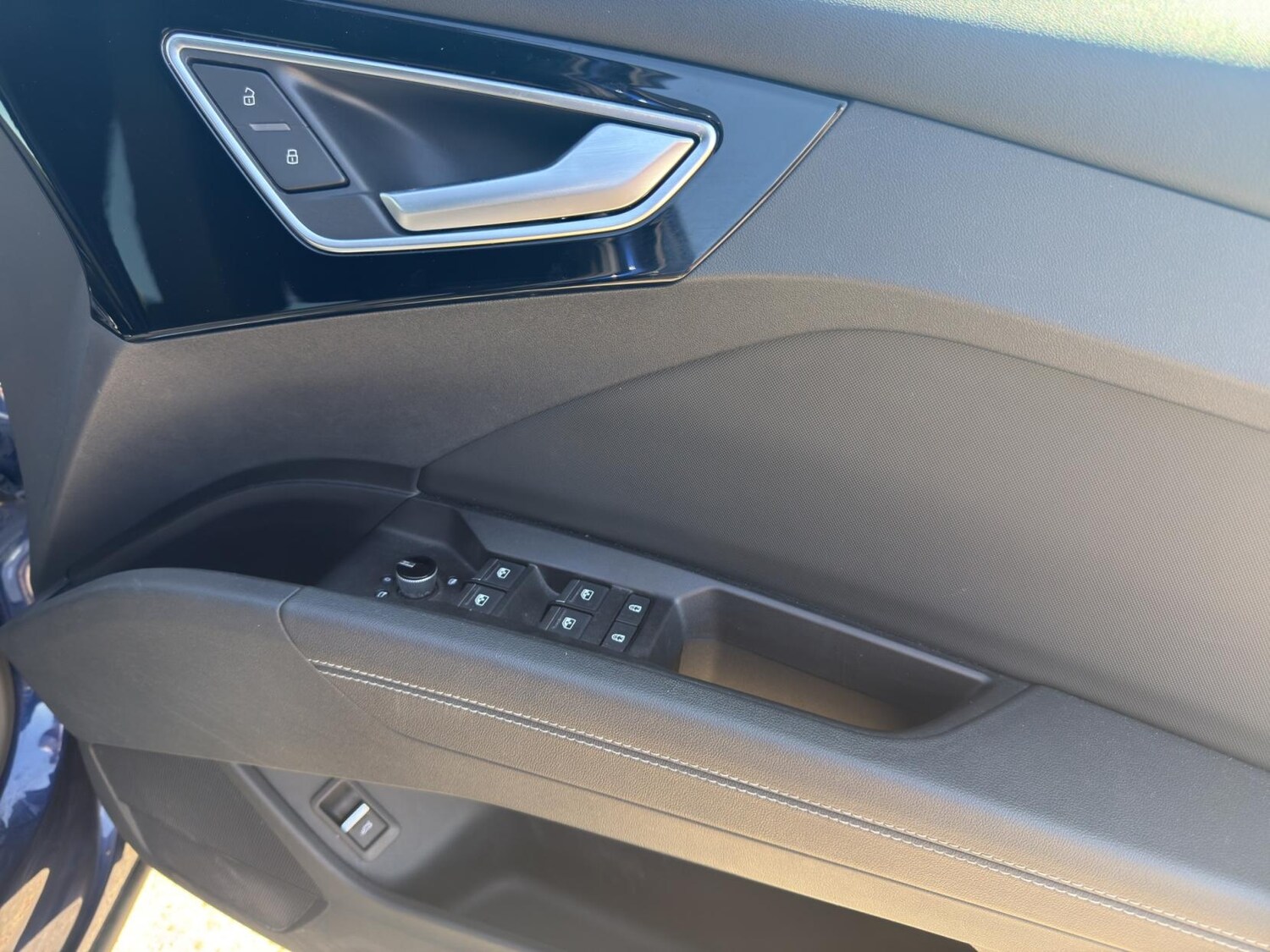 Used Audi Q4 e-tron 2021 for sale - 78152971: Photo 12