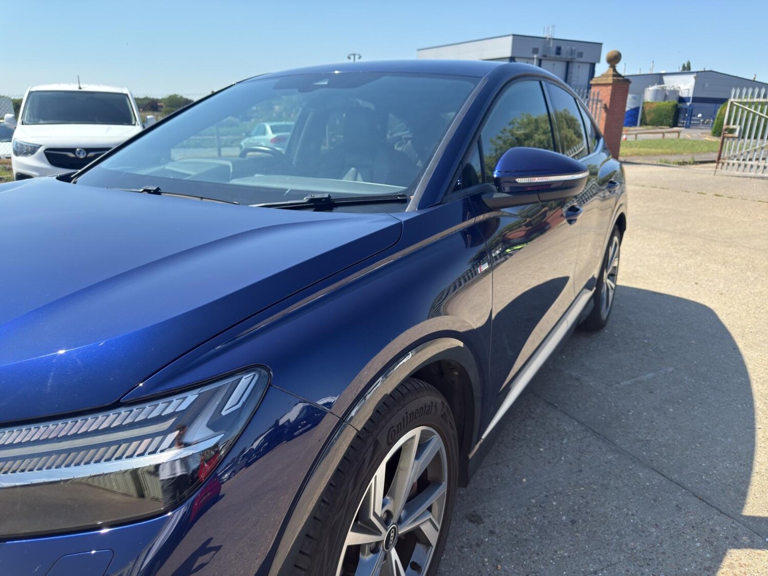 Used Audi Q4 e-tron 2021 for sale - 78152971: Photo 27