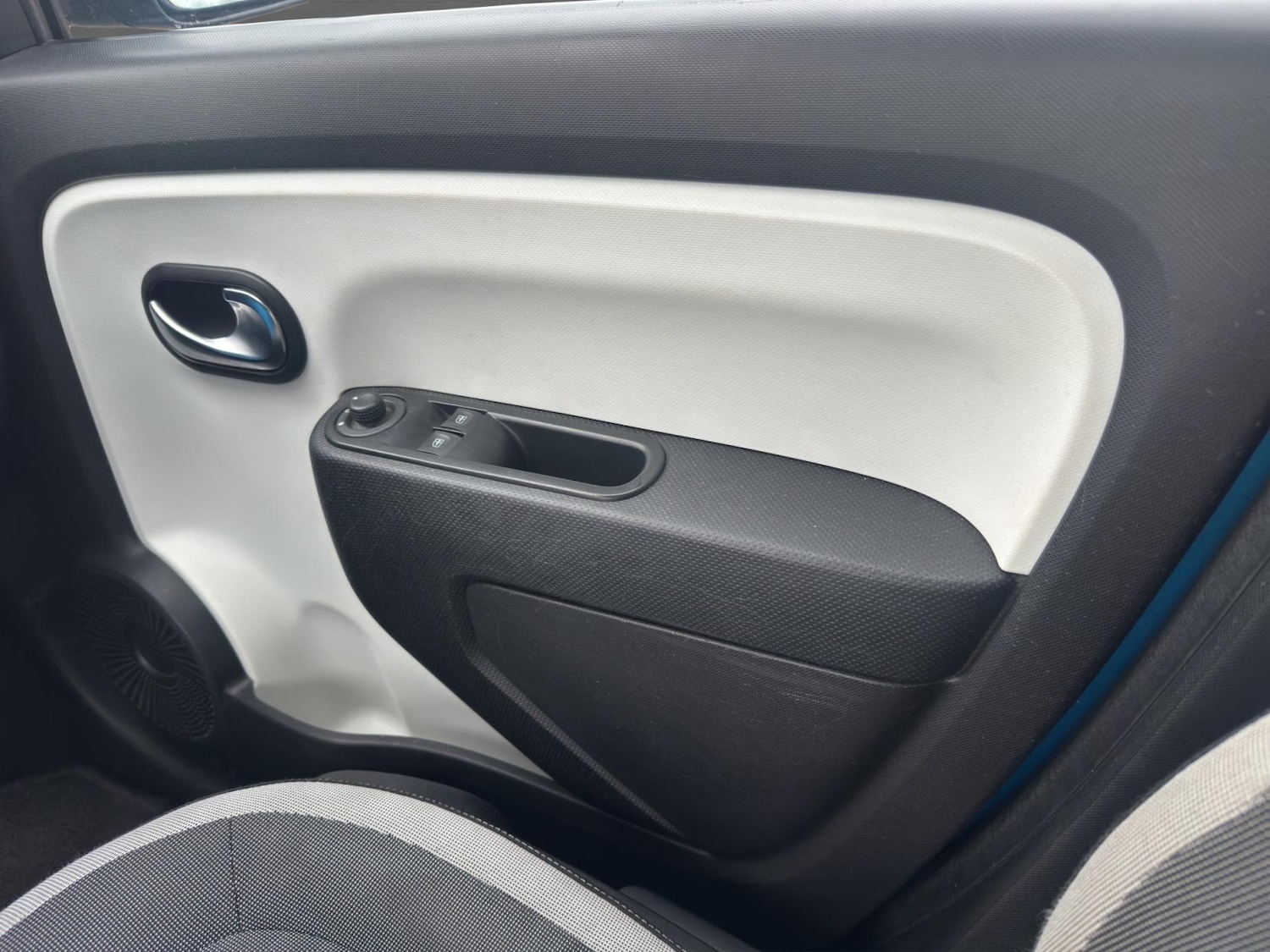 Used Renault Twingo 2017 for sale - 76650012: Photo 13