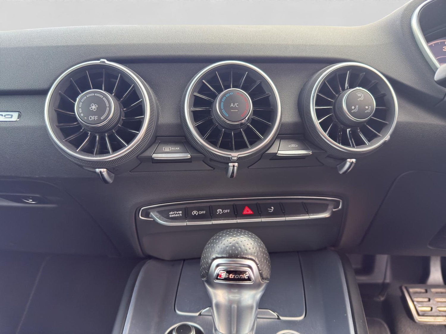 Used Audi TT 2017 for sale - 76650004: Photo 17