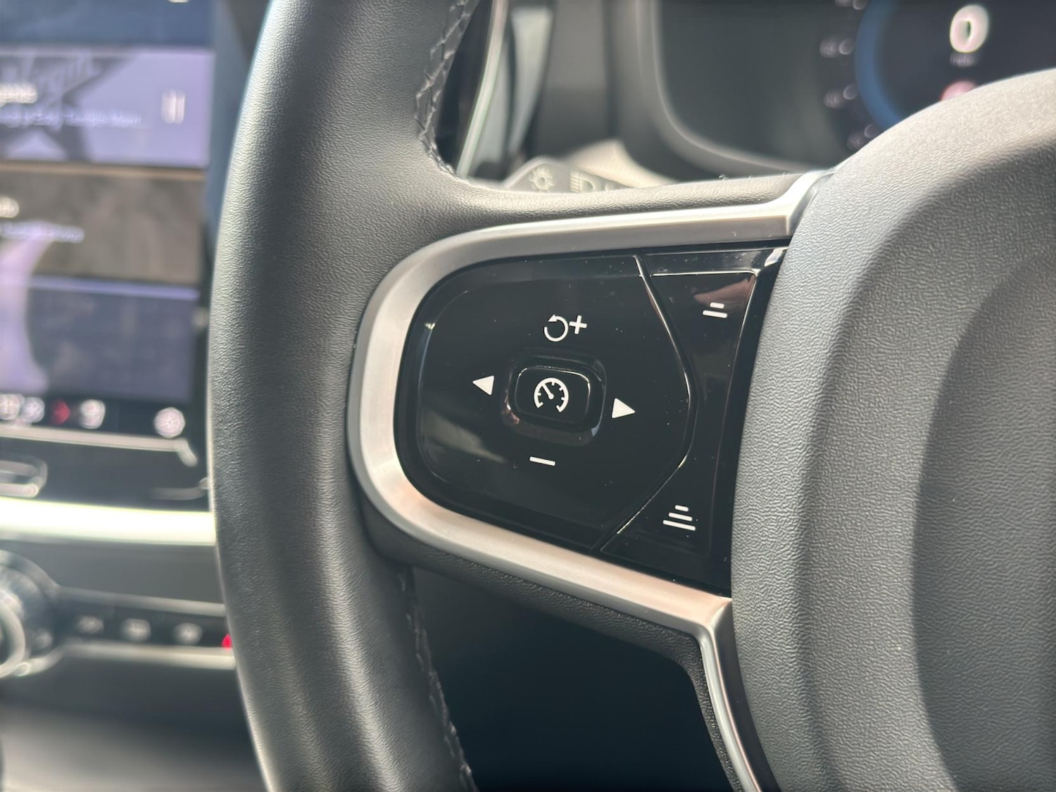 Used Volvo S60 2022 for sale - 76650009: Photo 36