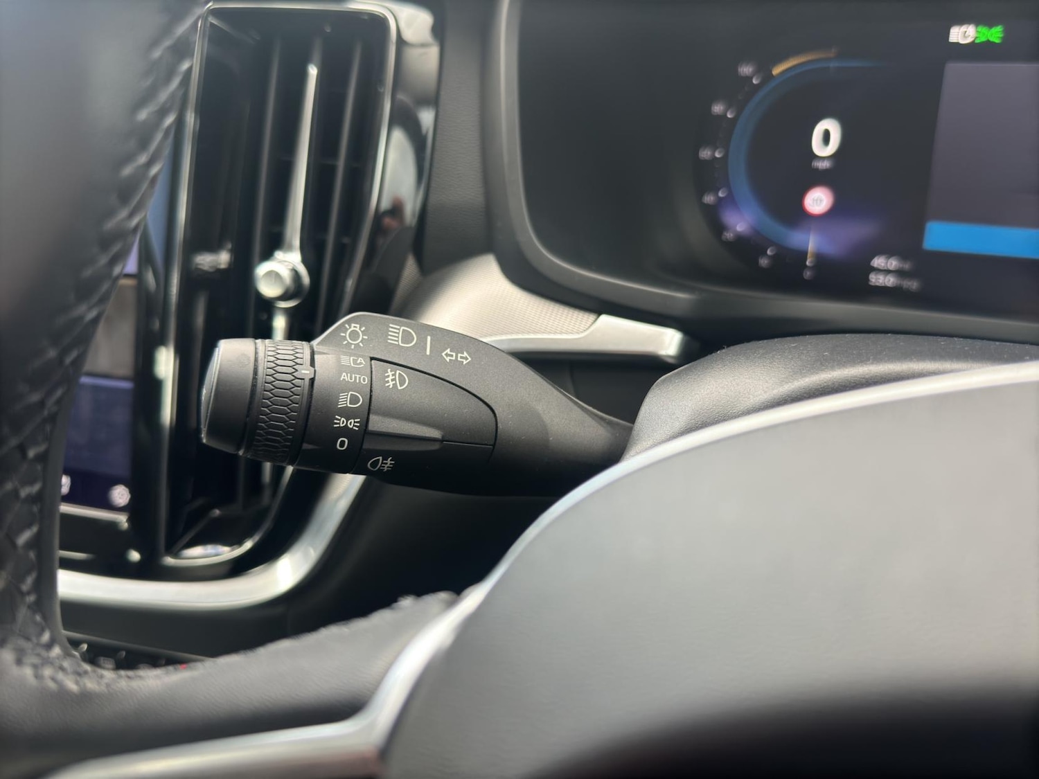 Used Volvo S60 2022 for sale - 76650009: Photo 39