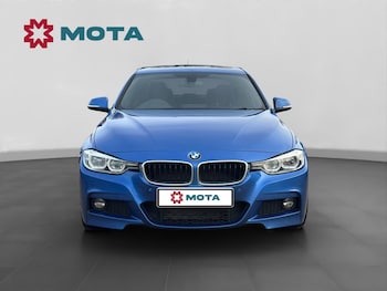 Used BMW 3 Series 2017 for sale - 77026196: Photo