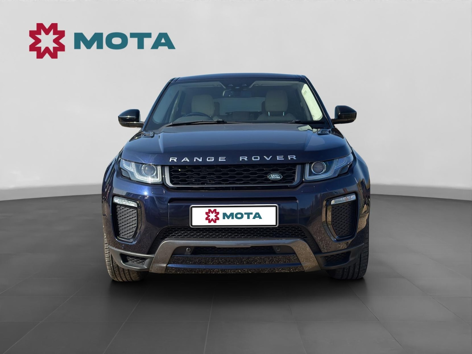 Used Land Rover Range Rover Evoque 2016 for sale - 77950910: Photo 2