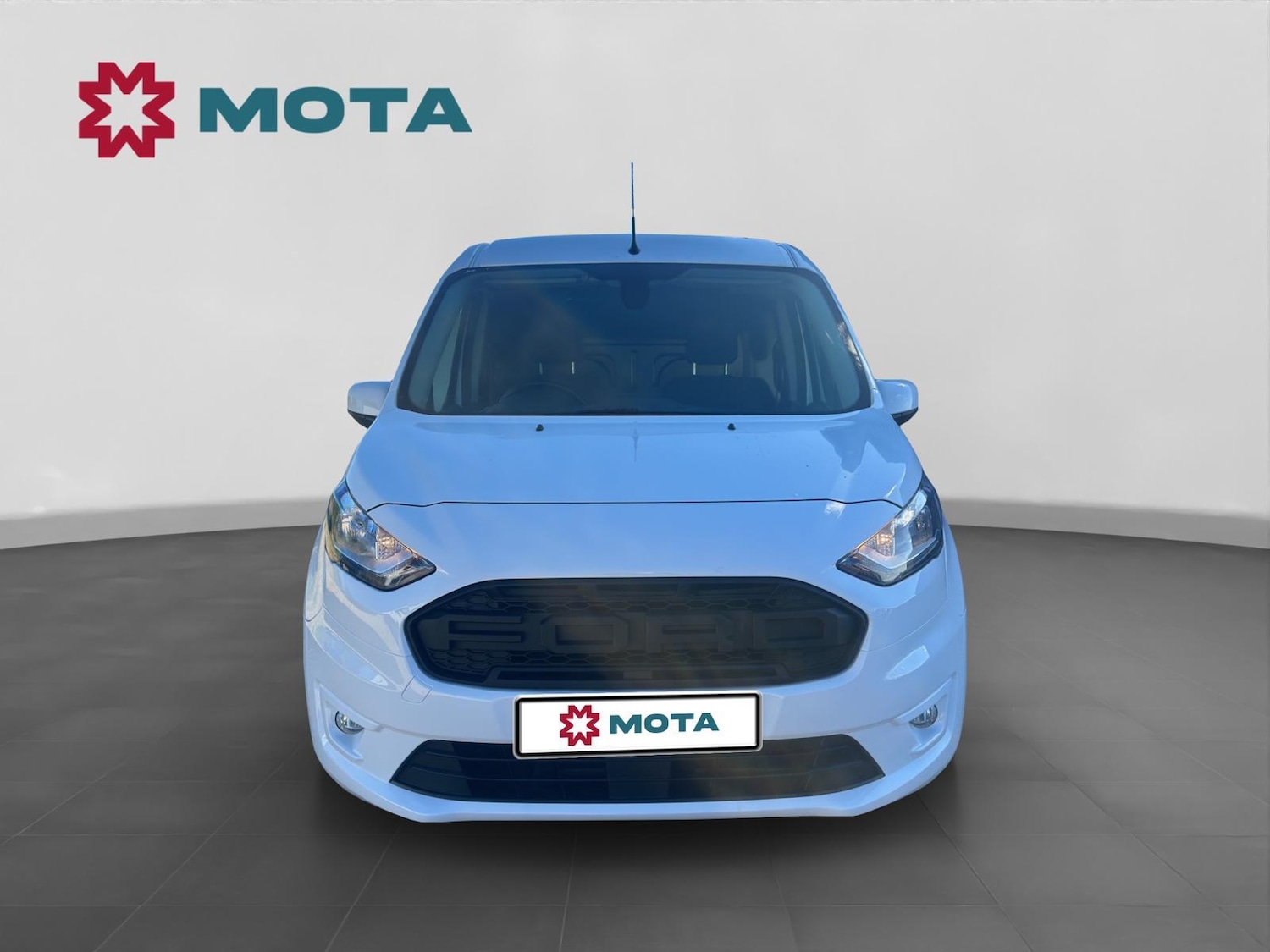 Used Ford Transit Connect 2021 for sale - 76650021: Photo 2