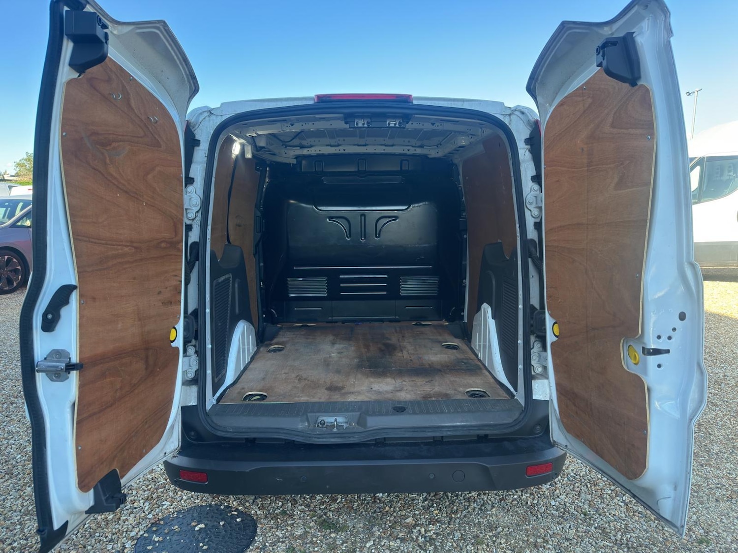 Used Ford Transit Connect 2021 for sale - 76650021: Photo 9