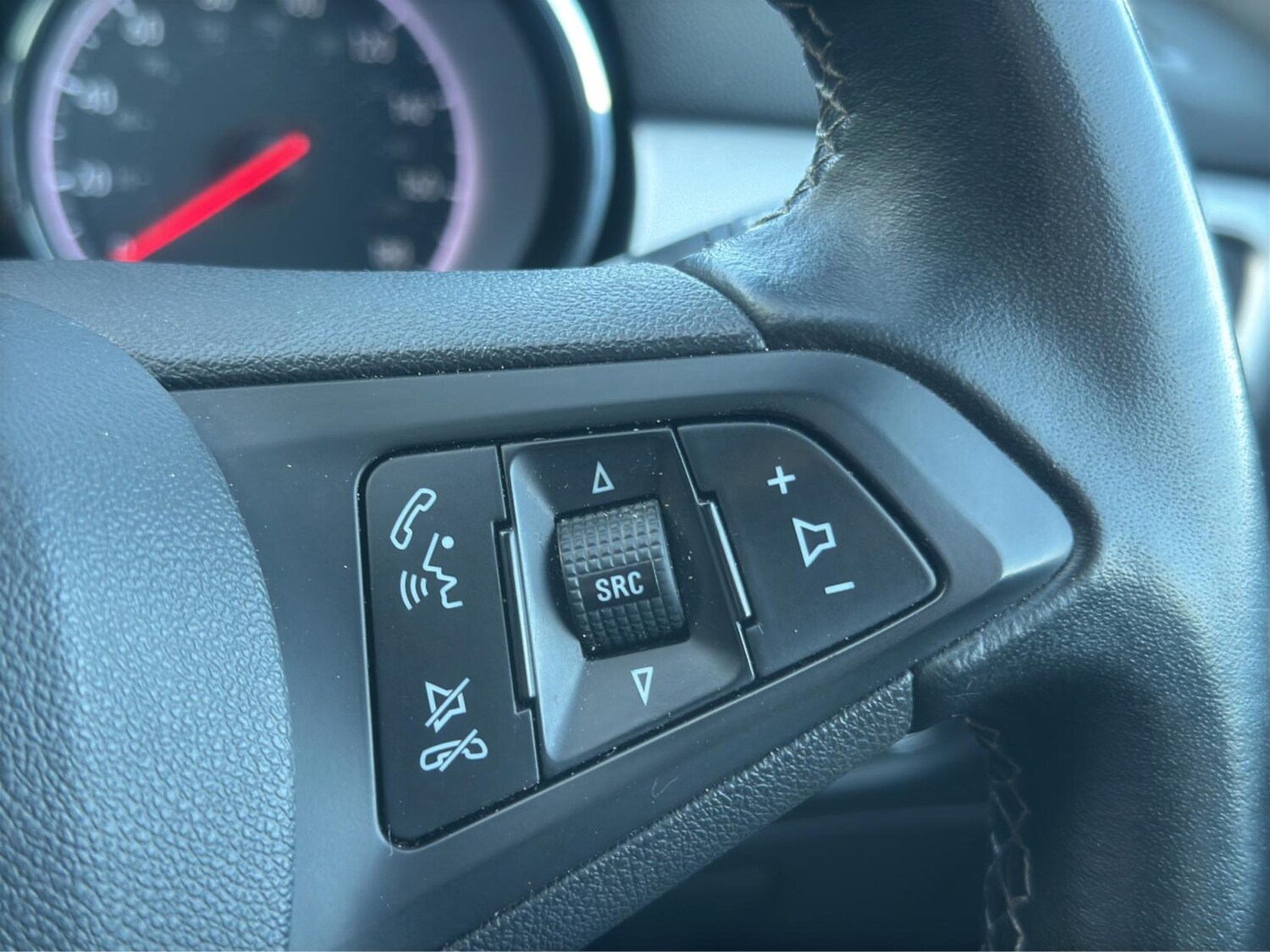 Used Vauxhall Astra 2020 for sale - 77353958: Photo 32