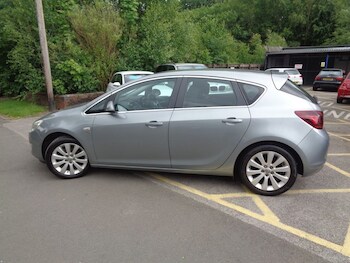 Used Vauxhall Astra 2011 for sale - 75960868: Photo