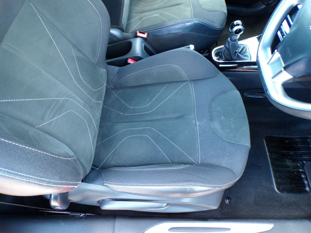 Used DS Automobiles DS 3 2016 for sale - 76029215: Photo 16