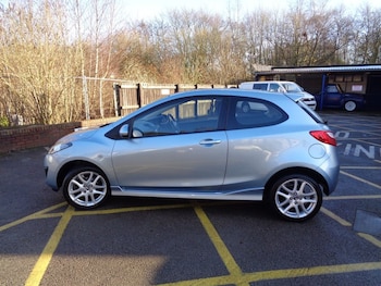 Used Mazda Mazda2 2013 for sale - 75960760: Photo