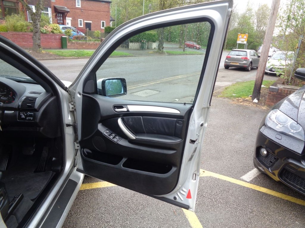 Vehicle 33