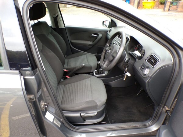 Used Volkswagen Polo 2011 for sale - 76210507: Photo 10