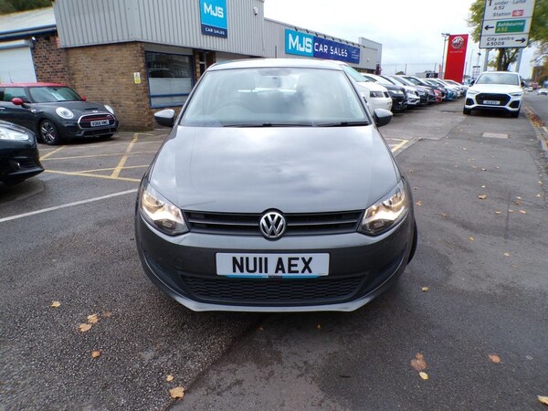 Used Volkswagen Polo 2011 for sale - 76210507: Photo 2