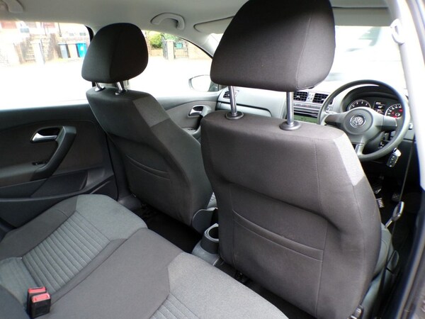 Used Volkswagen Polo 2011 for sale - 76210507: Photo 33