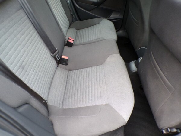 Used Volkswagen Polo 2011 for sale - 76210507: Photo 34