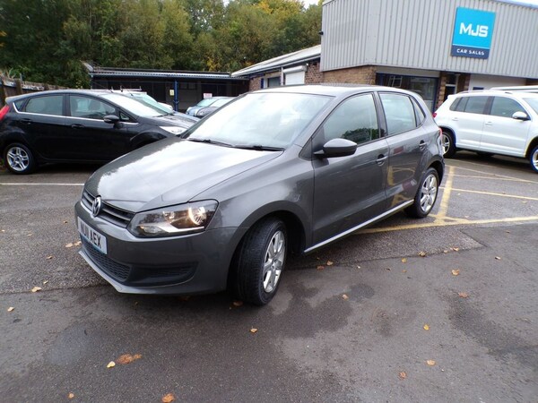 Used Volkswagen Polo 2011 for sale - 76210507: Photo 3