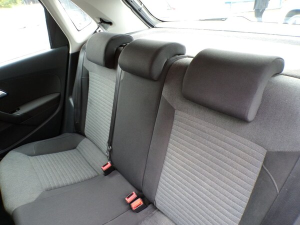Used Volkswagen Polo 2011 for sale - 76210507: Photo 46