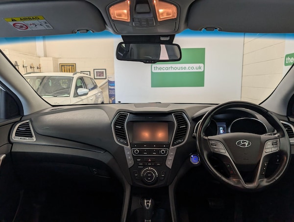 Used Hyundai Santa Fe 2017 for sale - 76239670: Photo 24