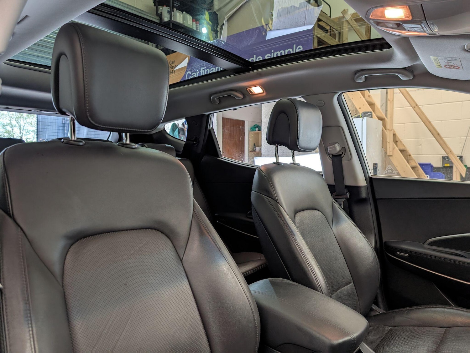 Used Hyundai Santa Fe 2017 for sale - 76239670: Photo 29