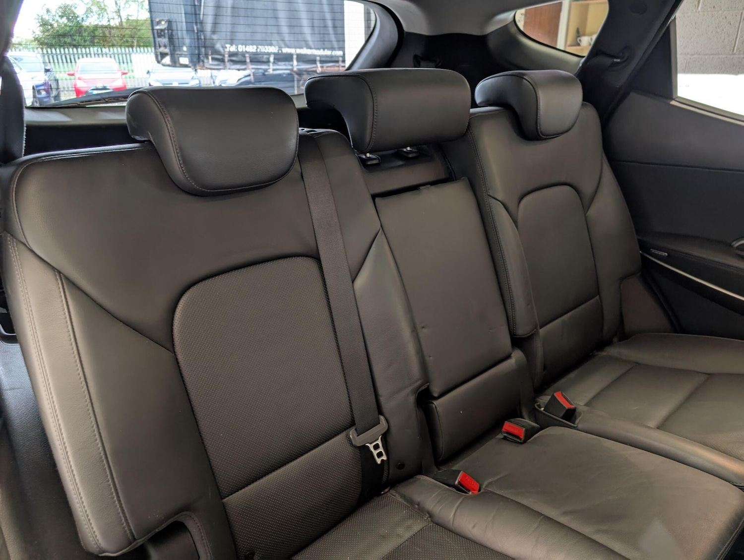 Used Hyundai Santa Fe 2017 for sale - 76239670: Photo 31