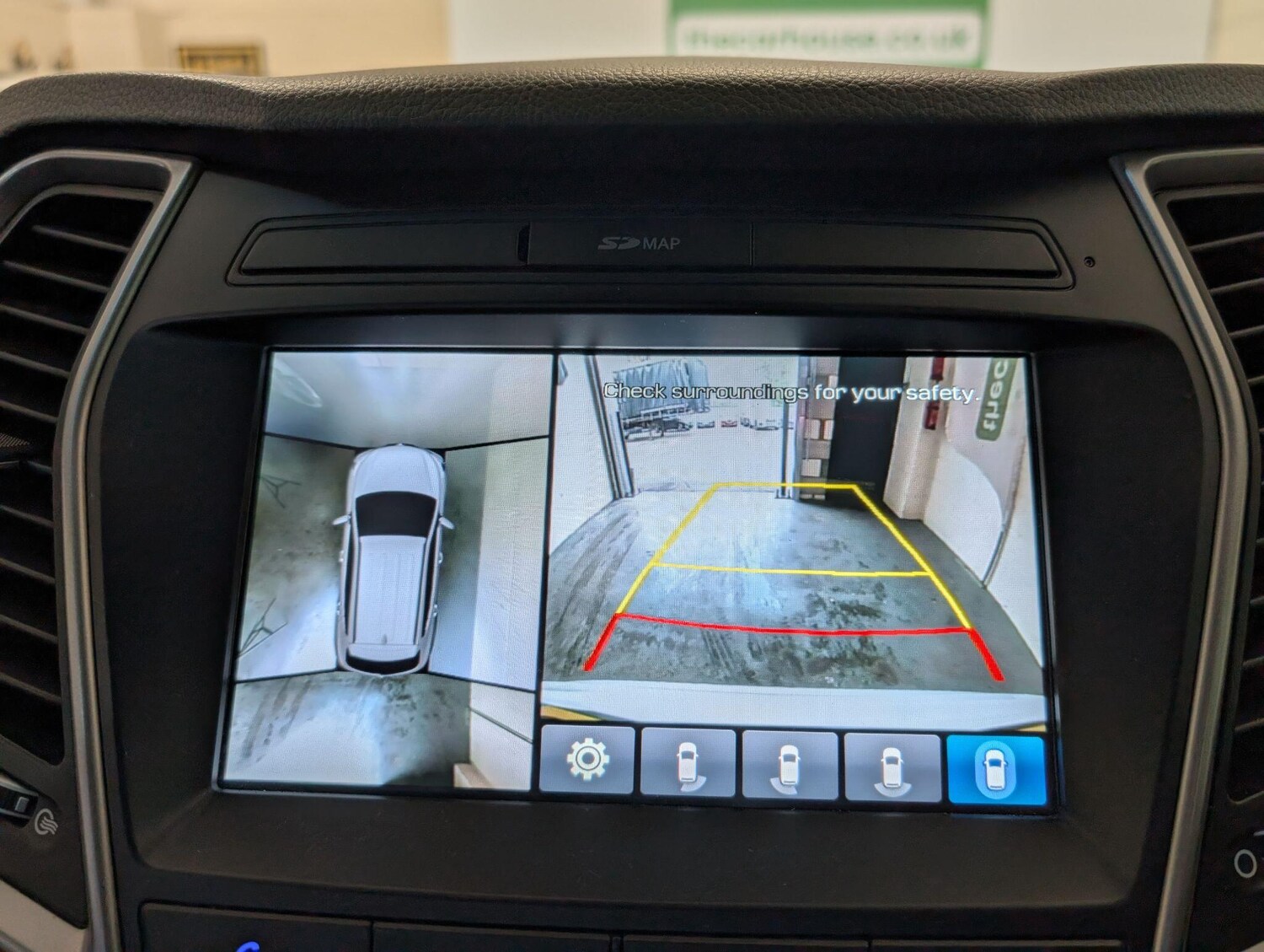 Used Hyundai Santa Fe 2017 for sale - 76239670: Photo 41