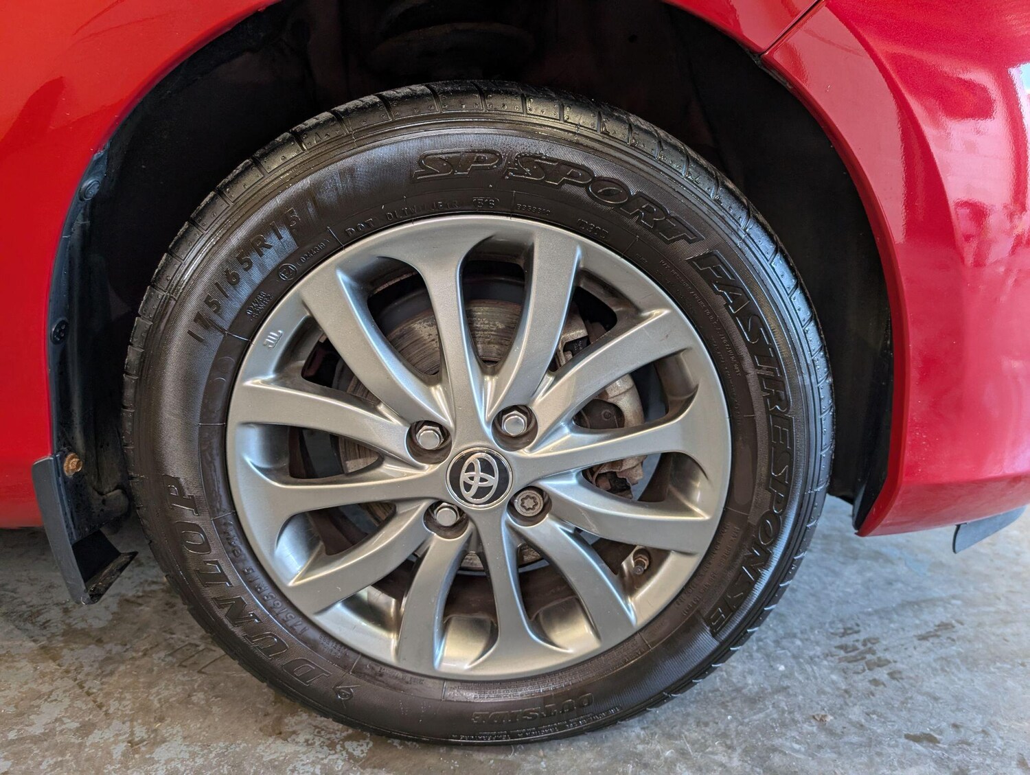 Used Toyota Yaris 2016 for sale - 76898979: Photo 26