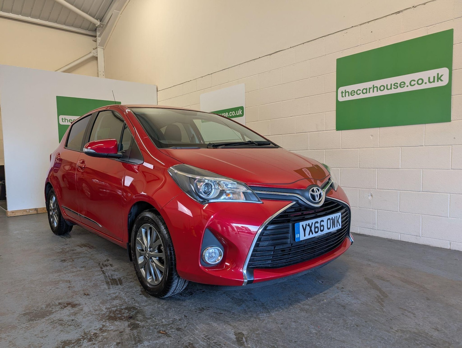 Used Toyota Yaris 2016 for sale - 76898979: Photo 5