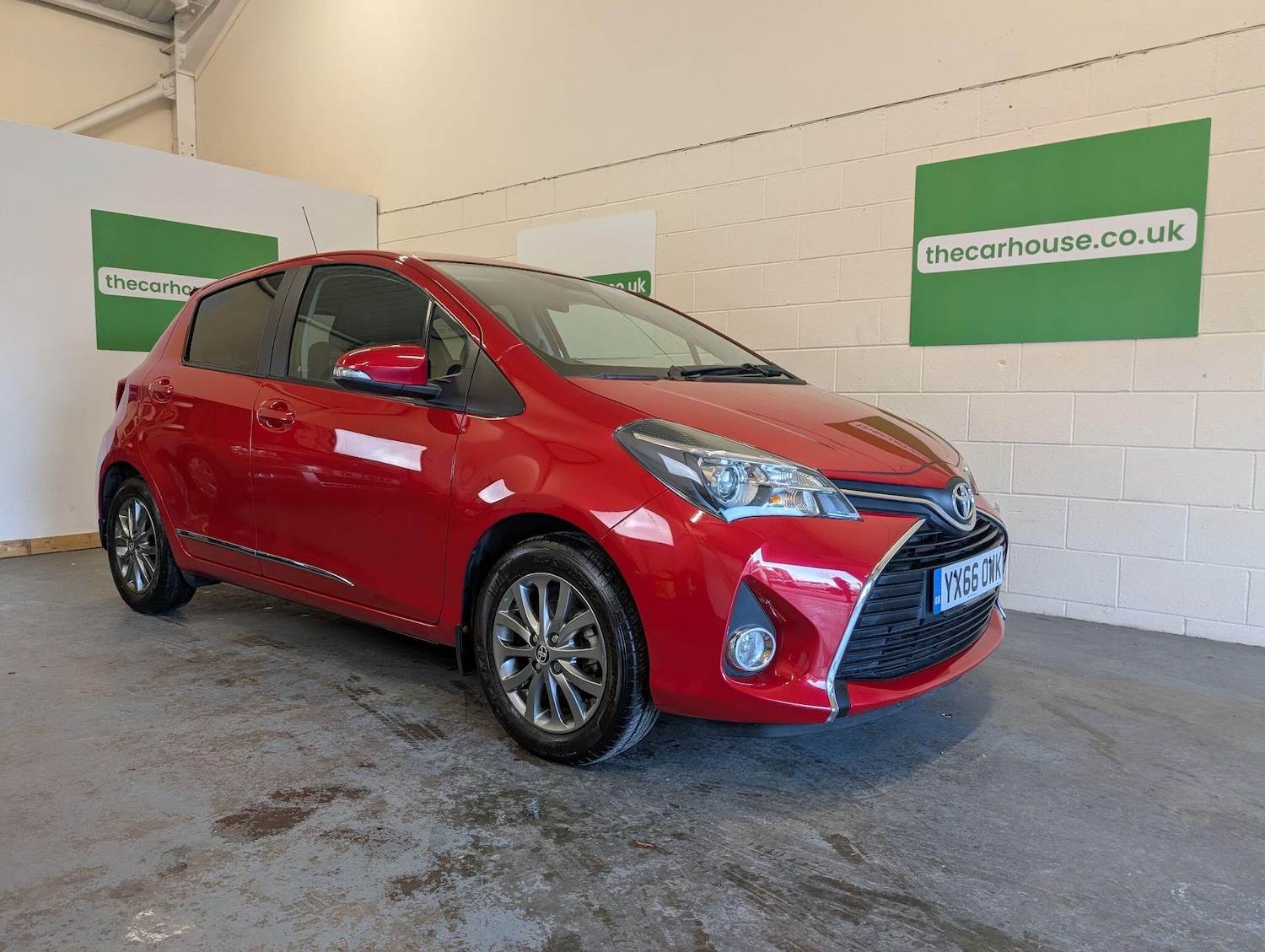 Used Toyota Yaris 2016 for sale - 76898979: Photo 6