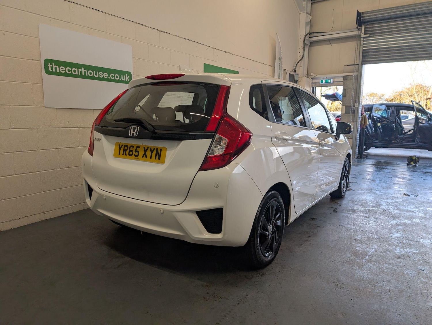 Used Honda Jazz 2015 for sale - 76522483: Photo 20