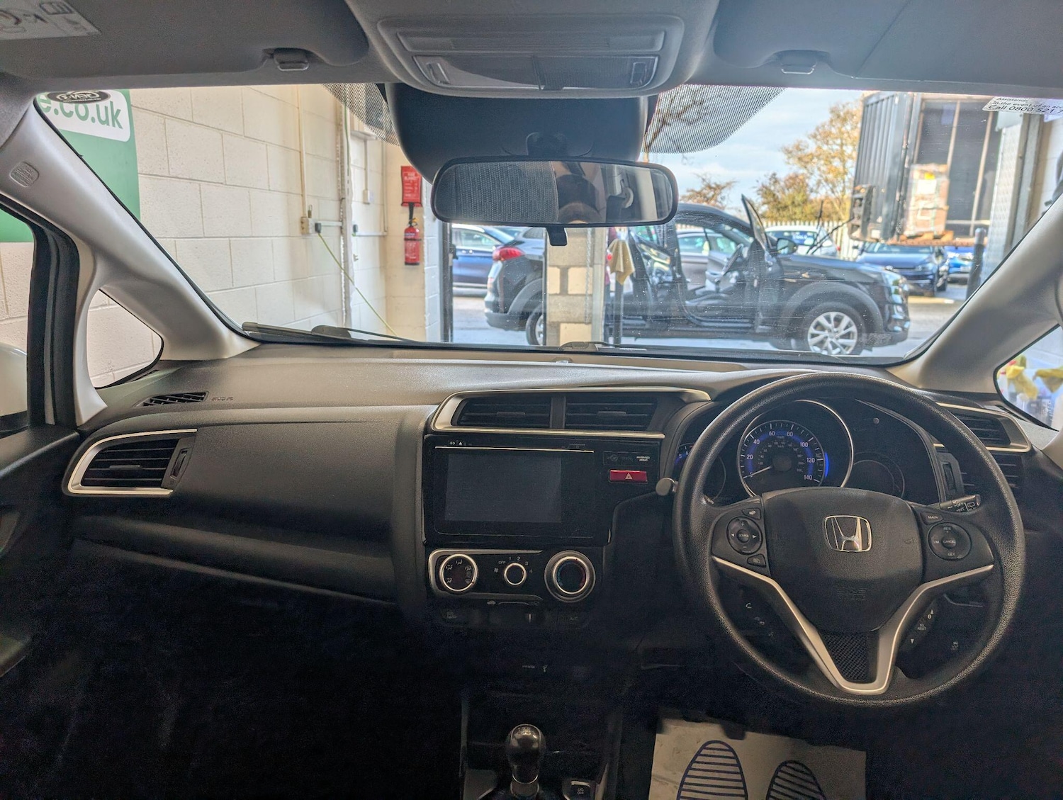 Used Honda Jazz 2015 for sale - 76522483: Photo 21