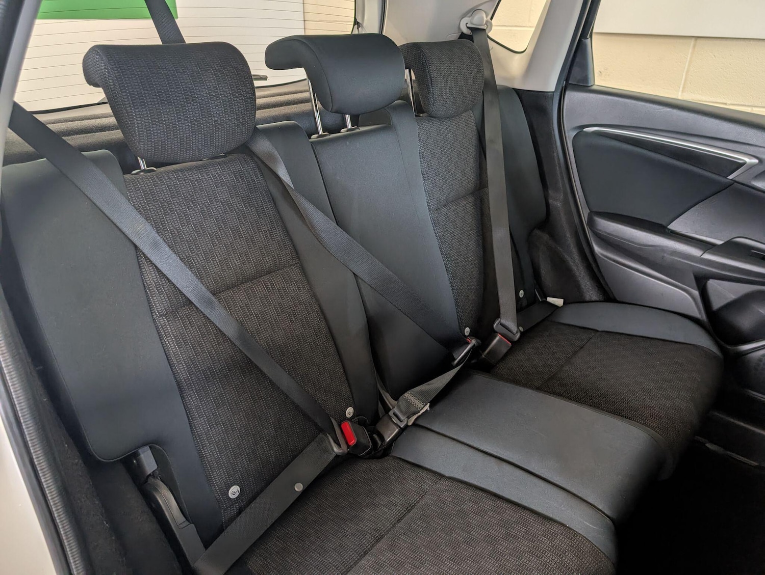 Used Honda Jazz 2015 for sale - 76522483: Photo 27