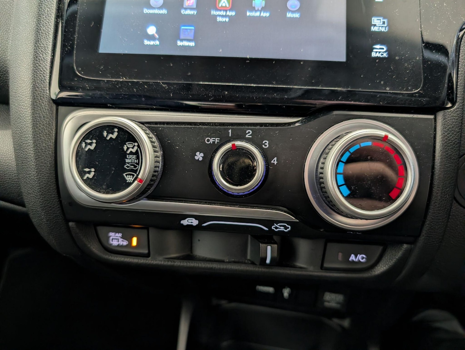 Used Honda Jazz 2015 for sale - 76522483: Photo 42