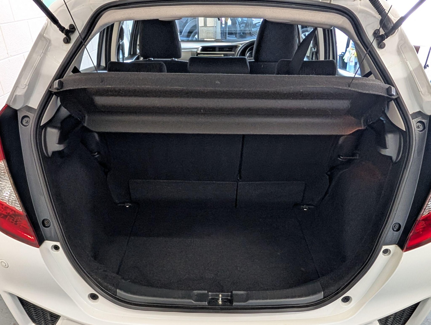 Used Honda Jazz 2015 for sale - 76522483: Photo 44